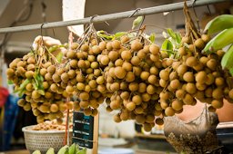 Fresh fruit market in Chinatown